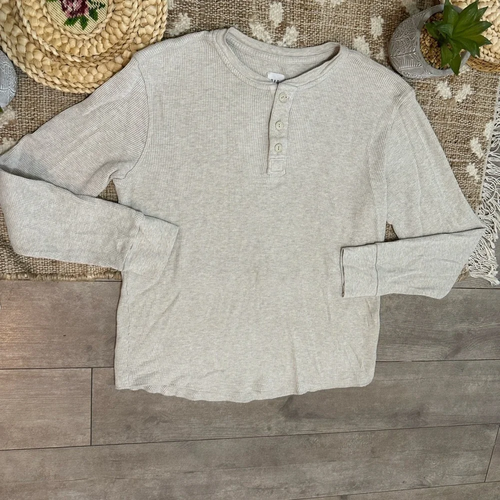 GAP Boys Thermal-Knit Long Sleeve Henley Waffle Oatmeal Cream Pullover Size Med